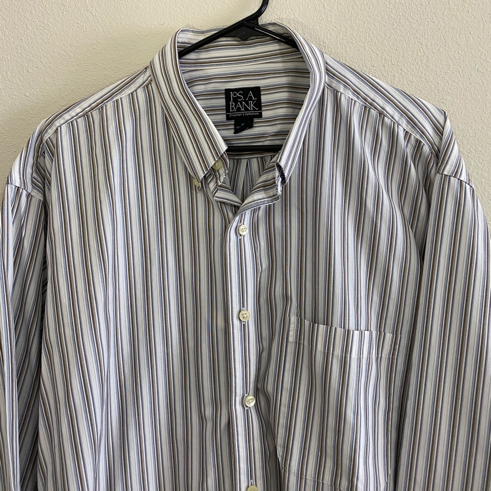 Jos A. Bank Traveler Collection Dress Shirt